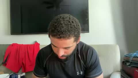 mascbeef95 online show from June 16, 2026, 1:47 pm