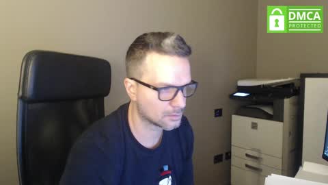 Snapshot of maschiodavide89 chatting on January 23, 2025, 7:32 am David online show from January 23, 2025, 7:32 am