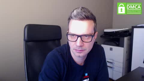 Snapshot of maschiodavide89 chatting on February 20, 2025, 7:01 am David online show from February 20, 2025, 7:01 am