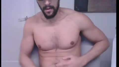 Snapshot of mascuhunk chatting on February 22, 2025, 7:56 am mascuhunk online show from February 22, 2025, 7:56 am