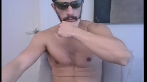 Snapshot of mascuhunk chatting on February 22, 2025, 2:19 pm mascuhunk online show from February 22, 2025, 2:19 pm