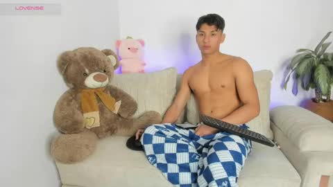 mash_angelo online show from May 29, 2026, 1:20 pm