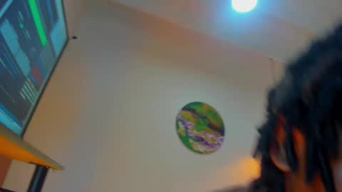 MARSHALL LEE online show from March 2, 2026, 7:10 pm