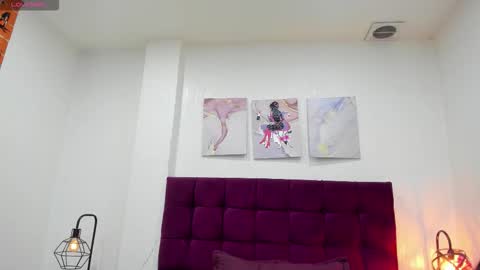 MashaPink online show from November 4, 2025, 12:48 pm