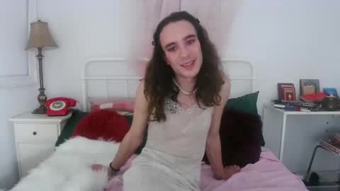 masharose online show from October 21, 2025, 12:33 am