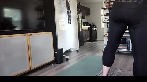 Snapshot of maskedcontrastx chatting on September 16, 2025, 2:29 pm BlackMystique online show from September 16, 2025, 2:29 pm