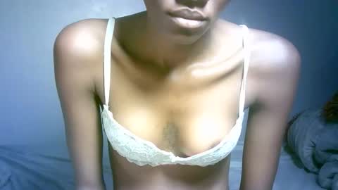 maskgang001 online show from March 26, 2026, 4:40 am