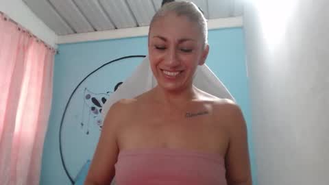 massiel ferreti online show from February 3, 2026, 10:48 pm