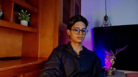 Snapshot of massimo_alessandro chatting on September 26, 2025, 5:11 am   online show from September 26, 2025, 5:11 am