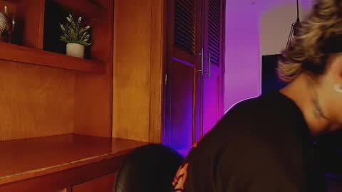 Snapshot of massimo_alessandro chatting on October 4, 2025, 5:16 am   online show from October 4, 2025, 5:16 am