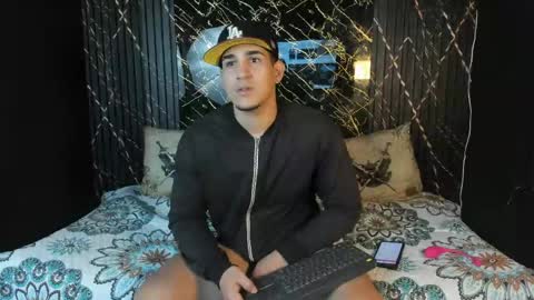 massimo_vidal online show from March 2, 2026, 2:46 pm