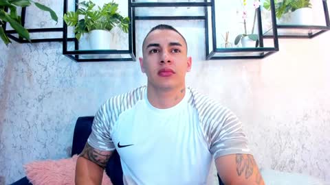 Massimo Contie online show from February 1, 2025, 12:47 pm