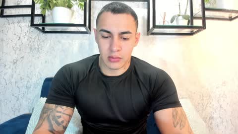 Massimo Contie online show from February 6, 2025, 10:59 am