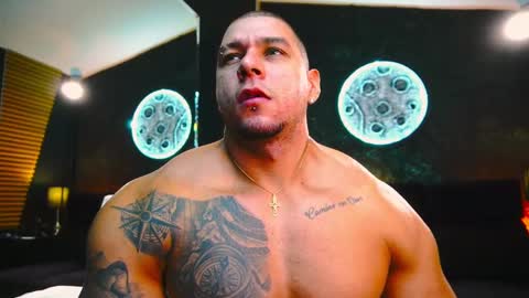 massimowalton2 online show from September 23, 2025, 12:52 pm