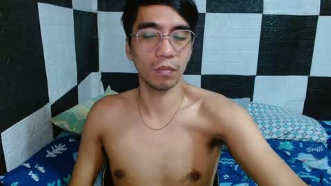 Snapshot of massive_boner02 chatting on January 12, 2025, 10:02 am massive_boner02 online show from January 12, 2025, 10:02 am