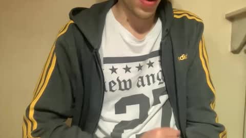 Snapshot of massiverob99 chatting on January 16, 2026, 8:57 pm massiverob99 online show from January 16, 2026, 8:57 pm