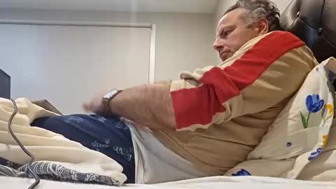 Erix online show from October 28, 2025, 11:25 am