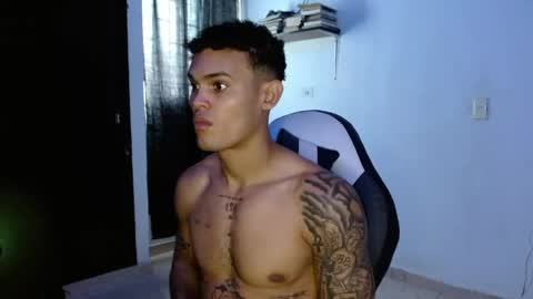 master_black777 online show from April 13, 2026, 2:55 pm