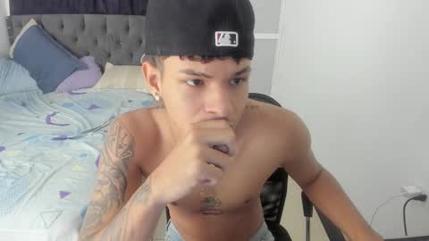 master_boy28 online show from October 11, 2025, 3:54 pm