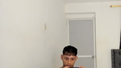 master_boy28 online show from February 14, 2026, 4:31 am