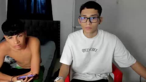 master_boy28 online show from February 14, 2026, 8:05 pm