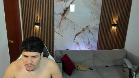 master_javi online show from October 3, 2025, 5:04 am