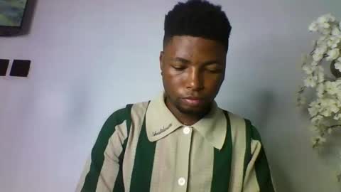 Master Kael online show from December 15, 2025, 7:18 pm