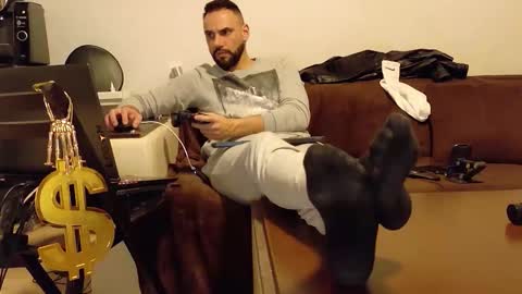 Snapshot of master_roberto333 chatting on February 16, 2026, 7:43 pm SIR online show from February 16, 2026, 7:43 pm