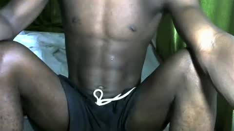 Snapshot of master_stallionbbc chatting on January 27, 2025, 12:12 am master_stallionbbc online show from January 27, 2025, 12:12 am