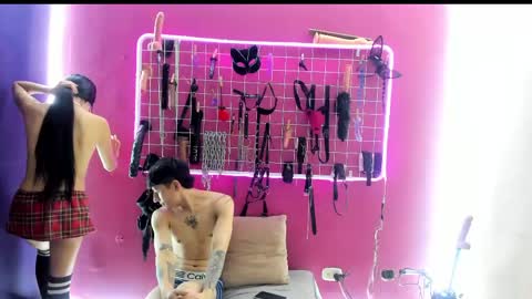 Axel And Melany online show from April 27, 2026, 12:36 pm