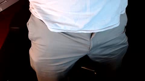 Snapshot of masterbatingdude chatting on February 26, 2025, 7:49 pm Masterbatingdude online show from February 26, 2025, 7:49 pm