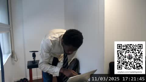 Masterdomfuck online show from March 11, 2025, 8:20 pm