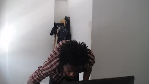 Snapshot of masterdomfuck chatting on February 2, 2026, 3:44 pm Masterdomfuck online show from February 2, 2026, 3:44 pm