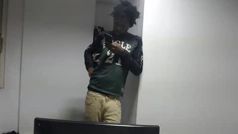 Snapshot of masterdomfuck chatting on February 12, 2026, 12:38 am Masterdomfuck online show from February 12, 2026, 12:38 am