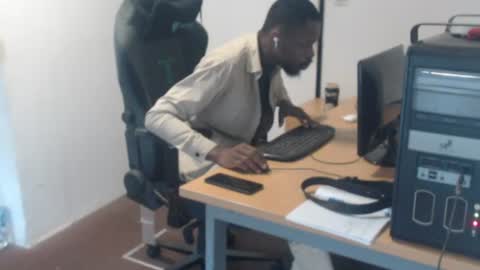 Masterdomfuck online show from July 10, 2026, 2:08 pm