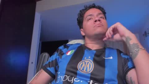 Juan Independent Model online show from October 22, 2025, 12:44 am