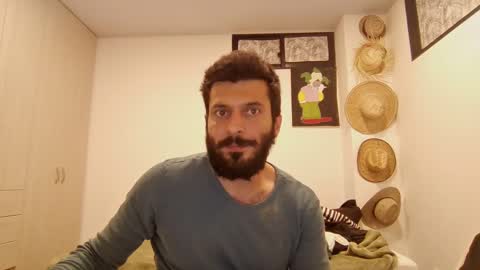   online show from February 13, 2025, 11:26 pm
