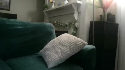 Snapshot of mastersquirter98 chatting on March 3, 2026, 9:37 am alex online show from March 3, 2026, 9:37 am