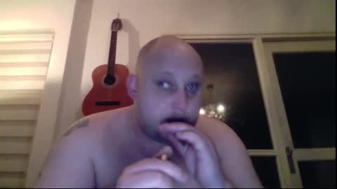 Snapshot of mastrubeertje1988 chatting on December 21, 2025, 4:25 pm mastrubeertje1988 online show from December 21, 2025, 4:25 pm