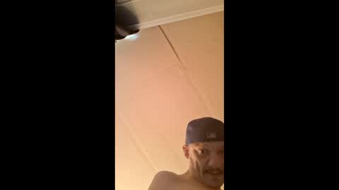 Snapshot of masturbator469658 chatting on December 19, 2025, 9:44 pm masturbator469658 online show from December 19, 2025, 9:44 pm