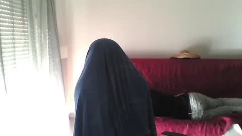 mat11efou online show from October 24, 2025, 2:24 pm