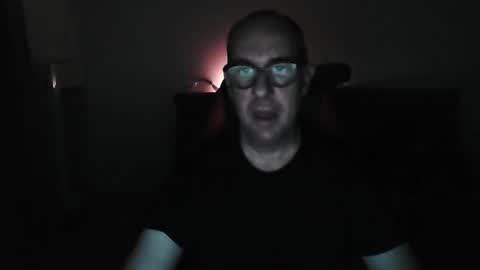 Snapshot of mat11efou chatting on February 14, 2026, 7:32 pm mat11efou online show from February 14, 2026, 7:32 pm