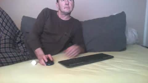 Snapshot of matejmiran chatting on January 25, 2025, 10:18 pm MATE AND BARB online show from January 25, 2025, 10:18 pm