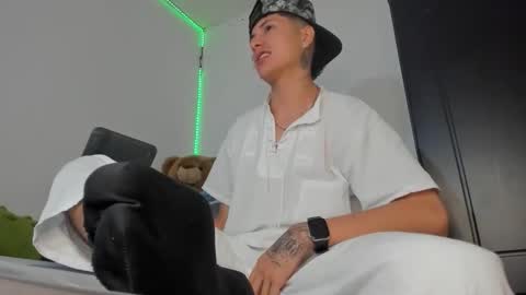 Snapshot of mateo_escobar chatting on November 29, 2025, 11:41 pm mateo_escobar online show from November 29, 2025, 11:41 pm