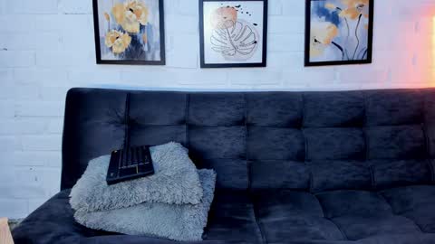 Snapshot of mateo_hunter chatting on October 25, 2025, 4:09 am MATEO HUNTER online show from October 25, 2025, 4:09 am