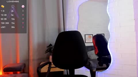 Snapshot of mateo_hunter chatting on November 7, 2025, 5:40 am MATEO HUNTER online show from November 7, 2025, 5:40 am