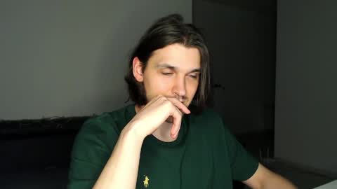 mateo_zeus online show from May 27, 2026, 1:57 am