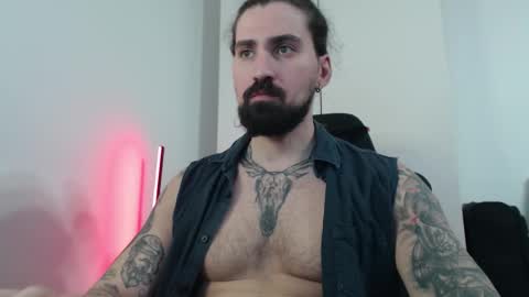 mateohalifa online show from December 2, 2025, 12:43 pm