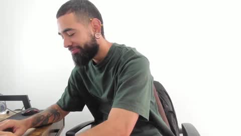 Matheus     online show from February 19, 2025, 4:33 pm