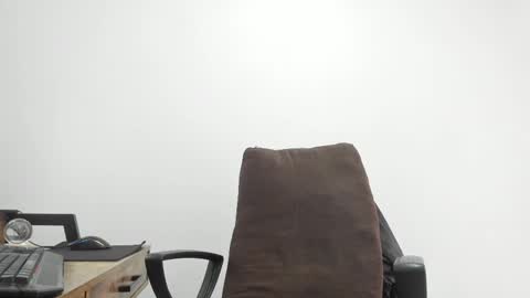 Matheus     online show from February 28, 2025, 2:20 pm